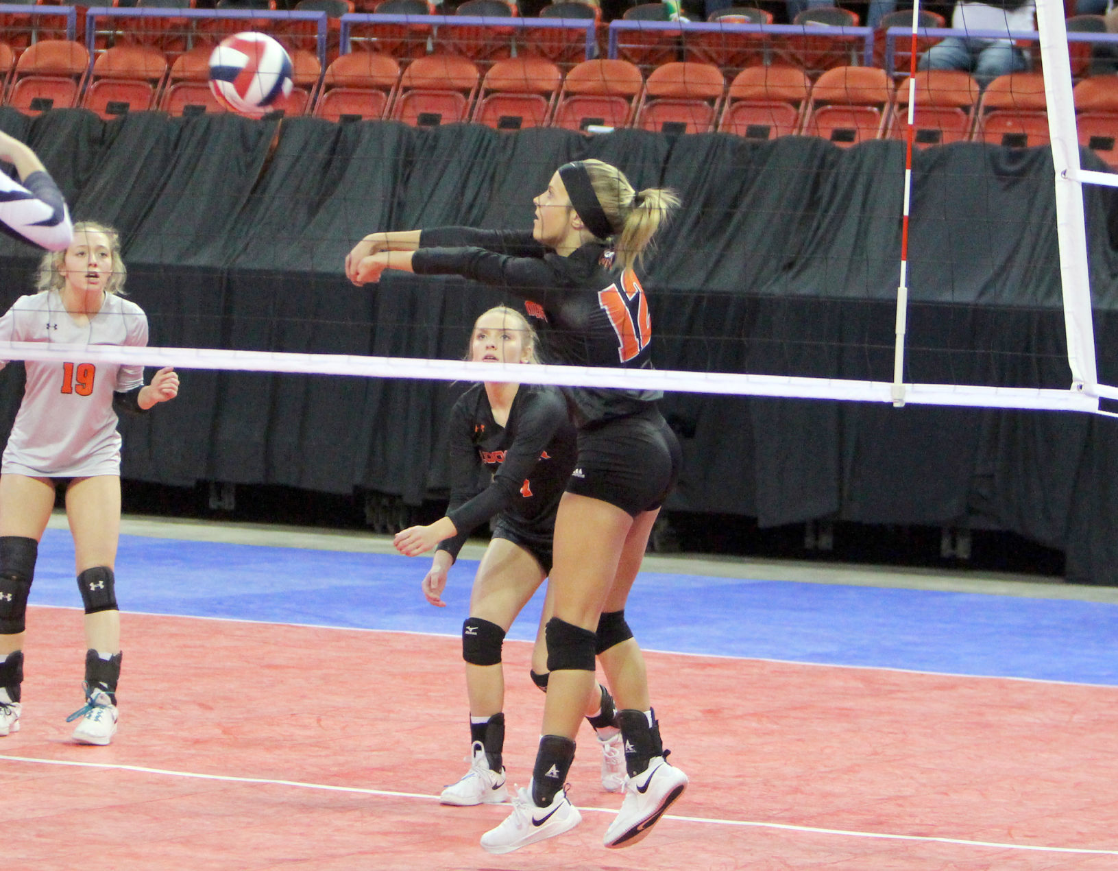 Bloomer volleyball vs McFarland 11-8-19